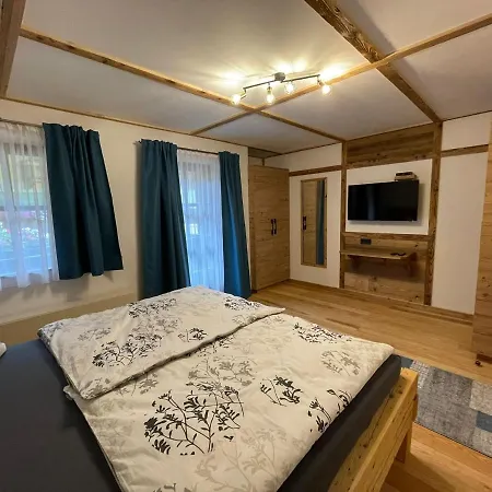 Rohrmoser Apartment *