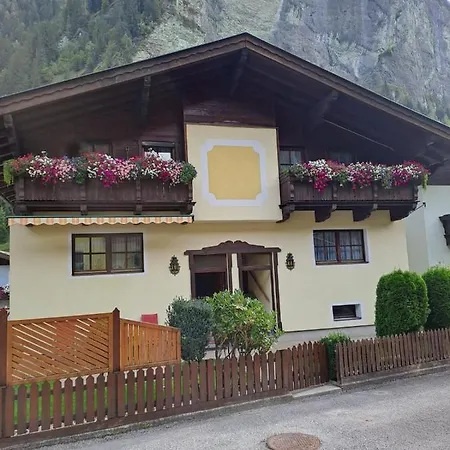 Rohrmoser Apartment *