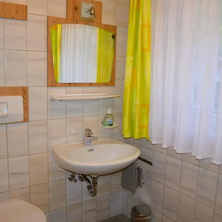 Rohrmoser Mit 2 Schlafzimmern Apartmán *