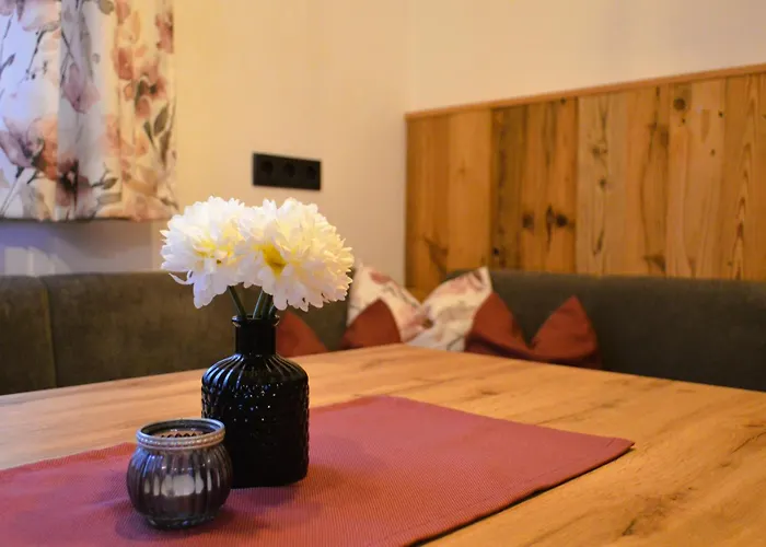 Appartement Rohrmoser Mit 2 Schlafzimmern Hüttschlag
