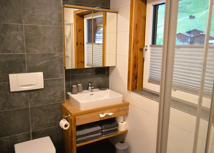 Appartement Rohrmoser Mit 2 Schlafzimmern Hüttschlag